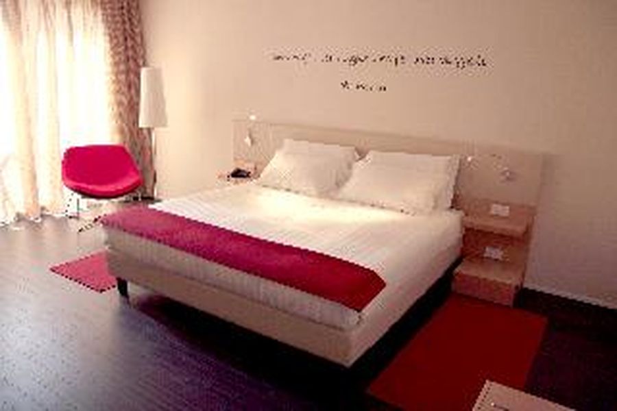 photo-1