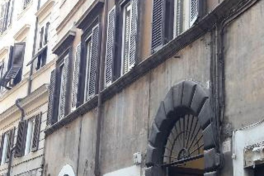 photo-1