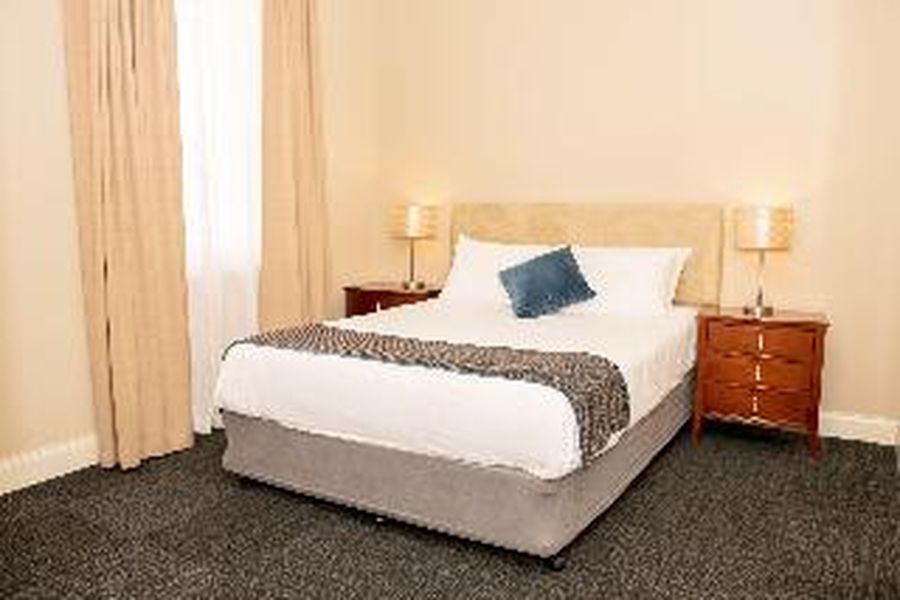 photo-1