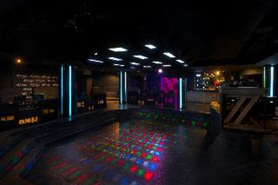 photo-1