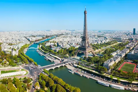 Pacote de Viagem - Paris - 2025