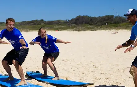 Aula de surf de duas horas em Byron Bay