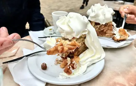 Tour gastronómico de caminata y cena en Delft