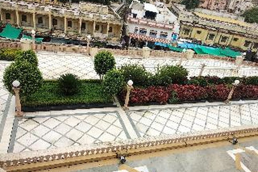 photo-0