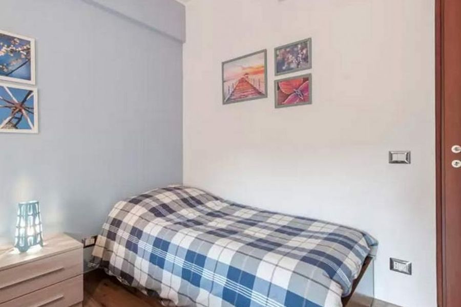 photo-0