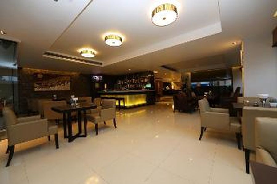 photo-0