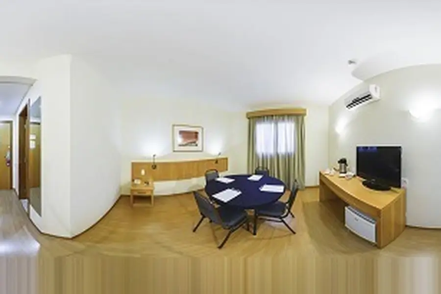 photo-0