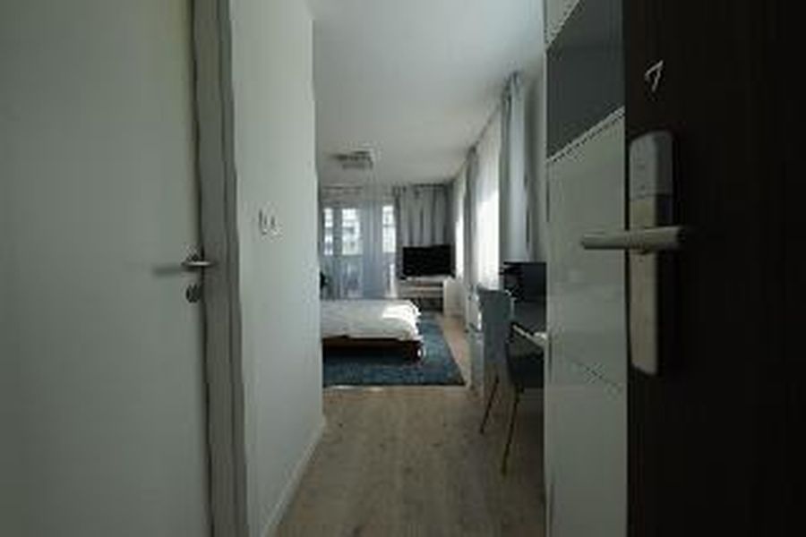 photo-1