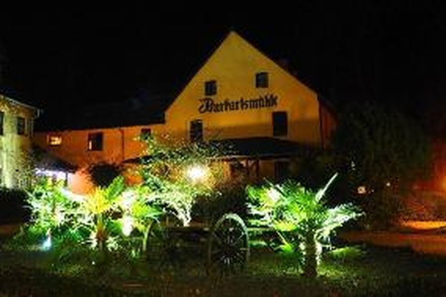 photo-1