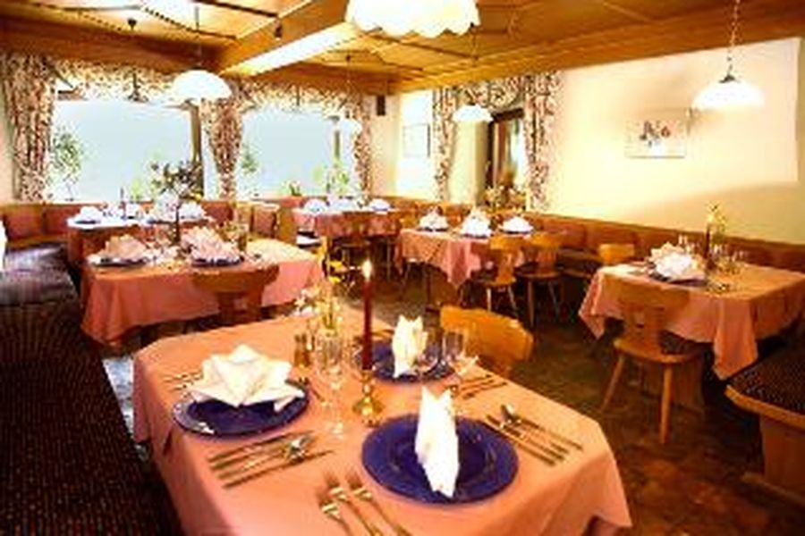 photo-1