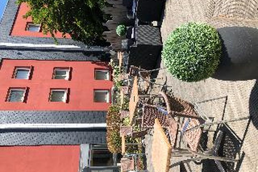photo-1