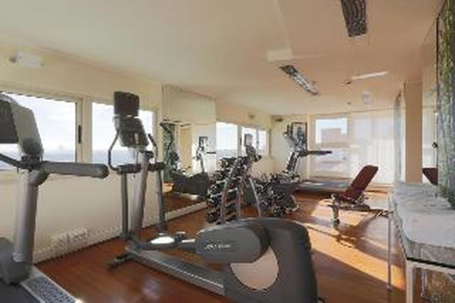 photo-1