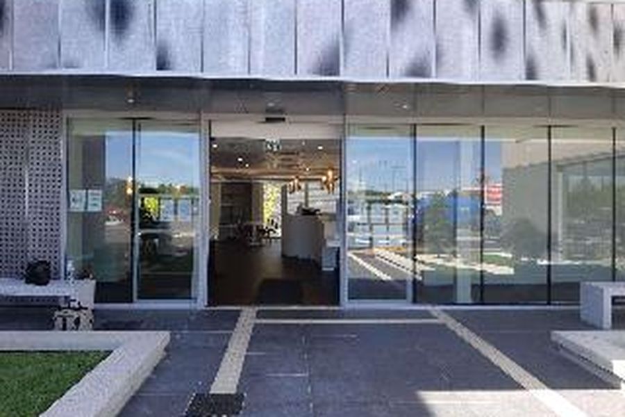 photo-0