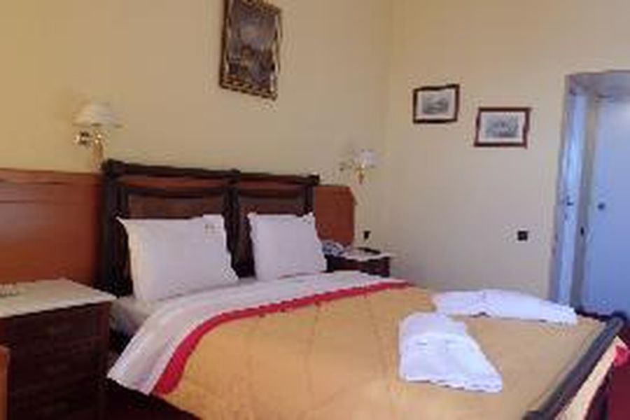 photo-0