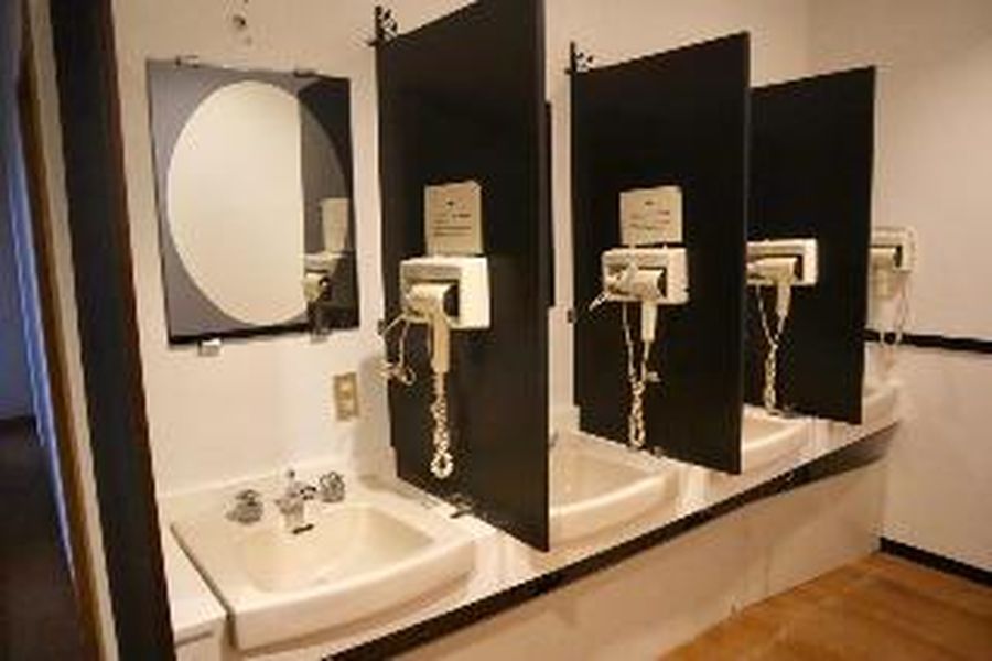 photo-0