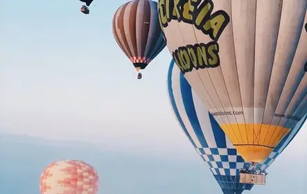 Voo de balão de ar quente em Pamukkale