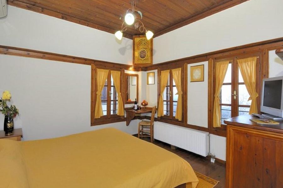 photo-1