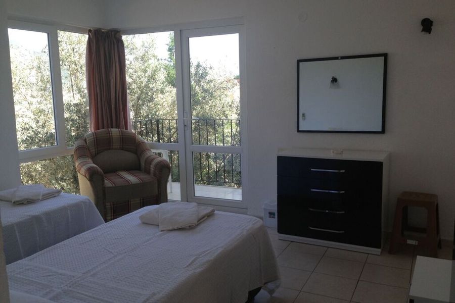 photo-1