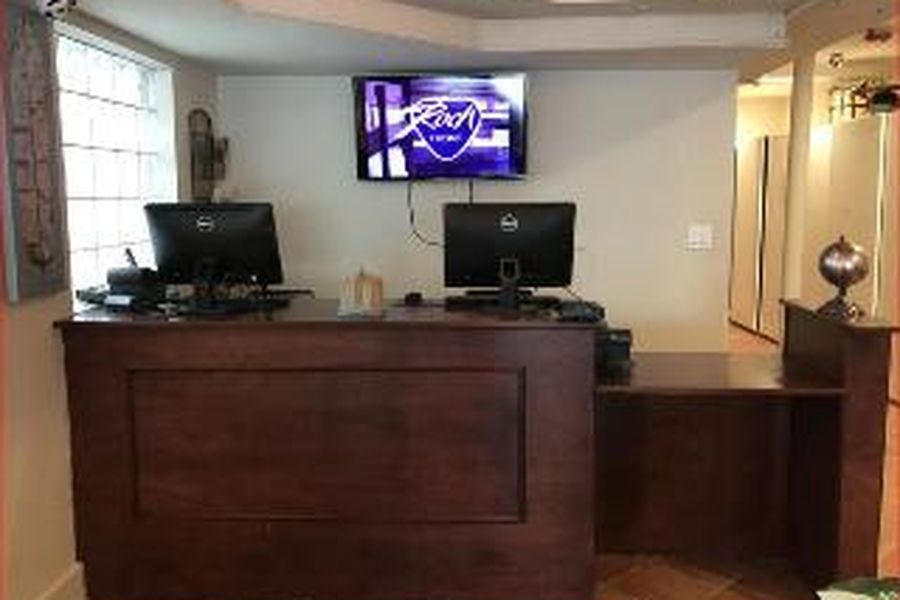 photo-1