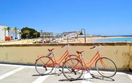 Tour guiado en bicicleta por Cádiz