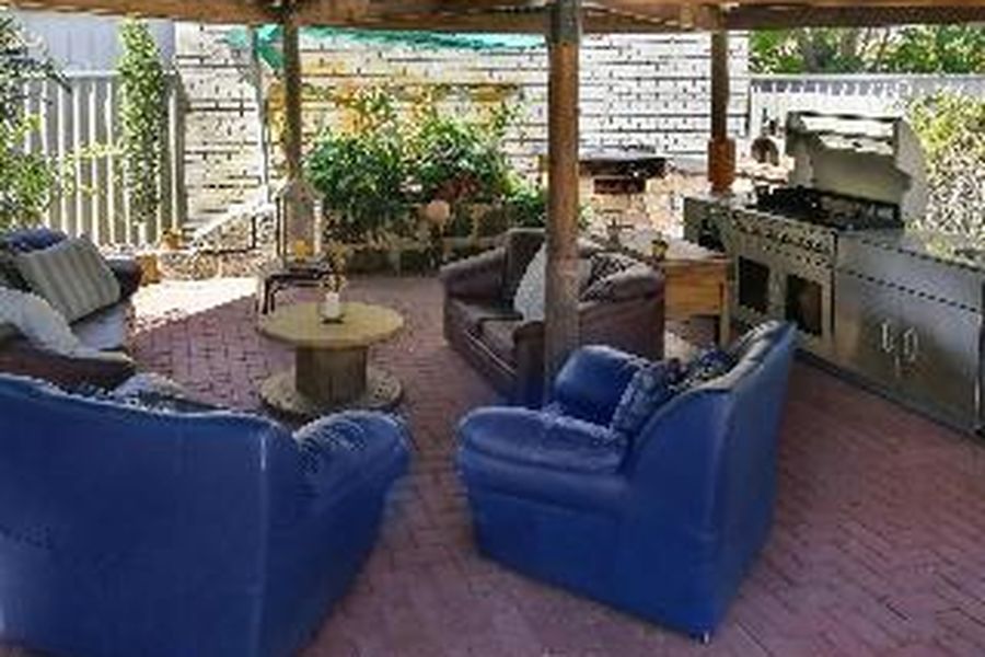 photo-1