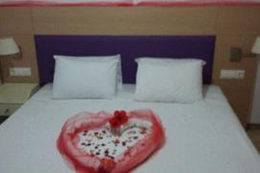 photo-0