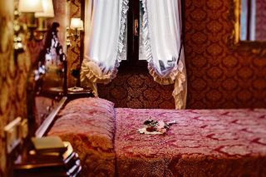 photo-1