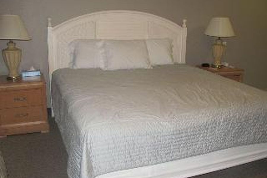 photo-0