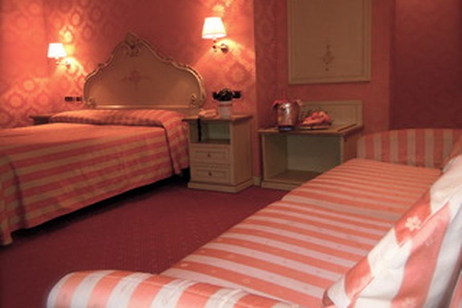 photo-1