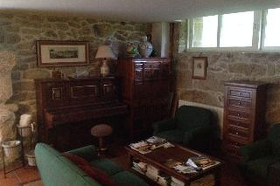 photo-0